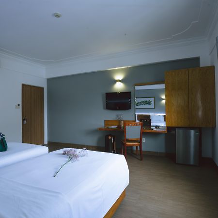 ซันไชน์ แอนทีก โฮเทล ไซ่ง่อน Hotel โฮจิมินห์ซิตี้ ภายนอก รูปภาพ