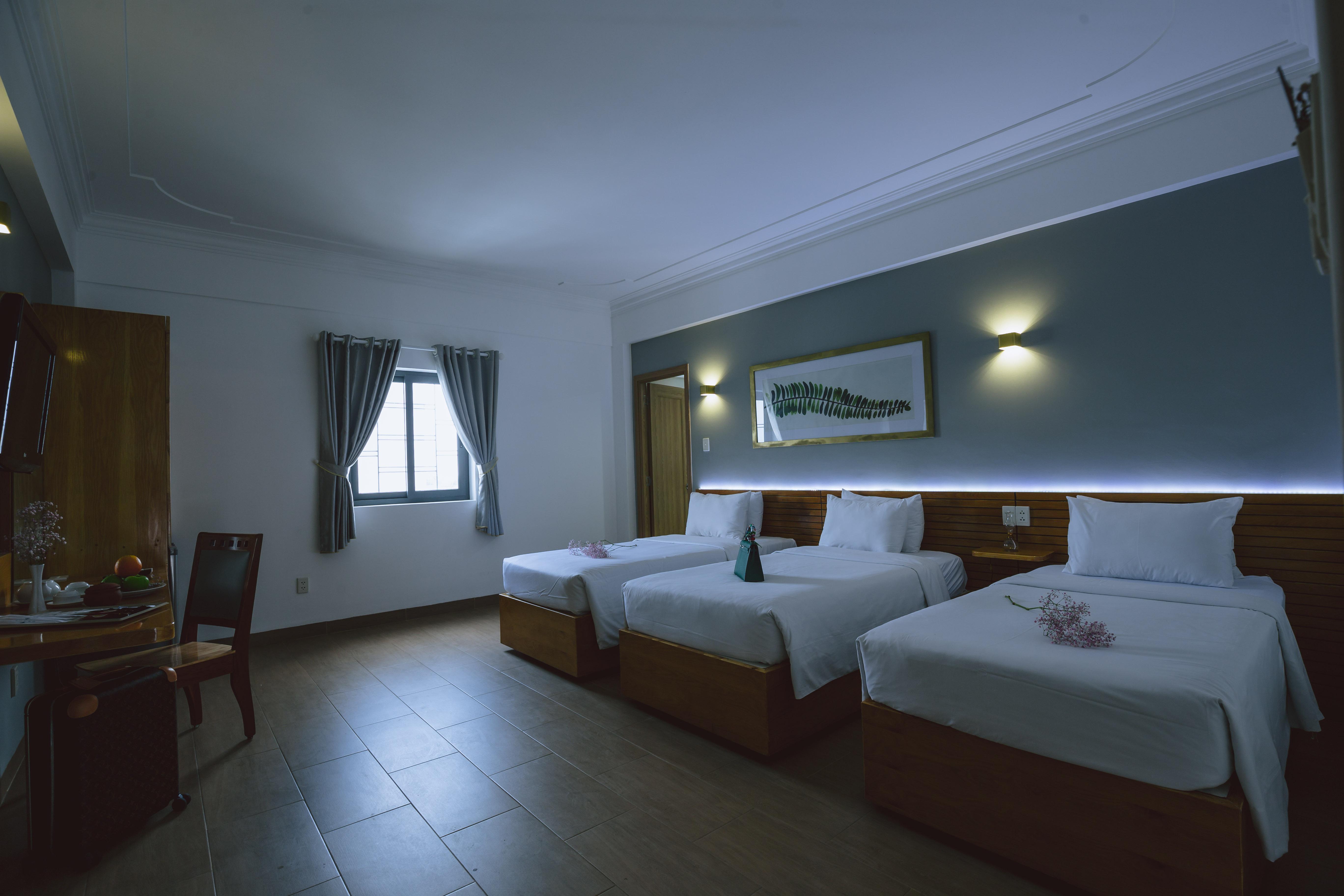 ซันไชน์ แอนทีก โฮเทล ไซ่ง่อน Hotel โฮจิมินห์ซิตี้ ภายนอก รูปภาพ